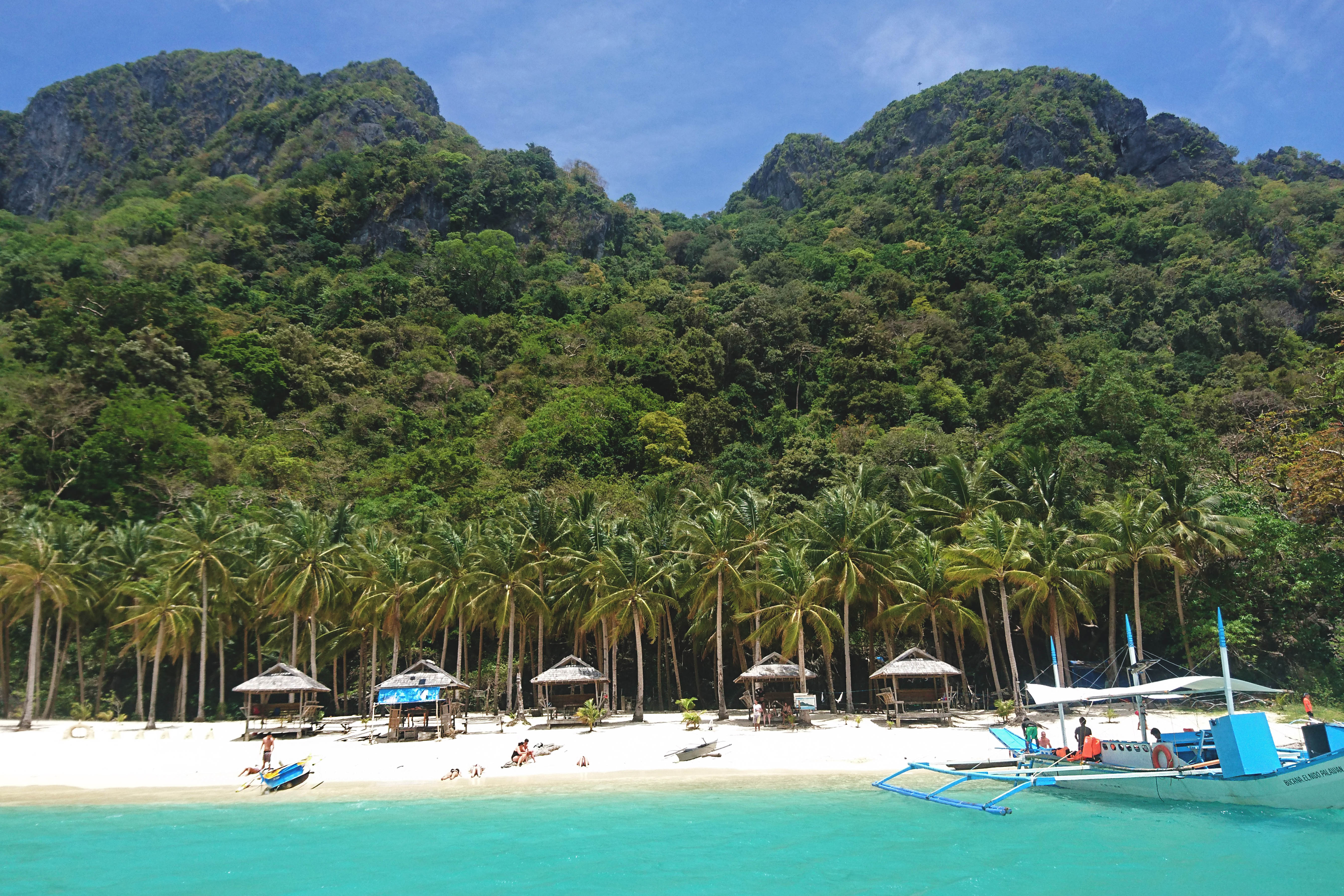 Seven Commandos Beach, Palawan