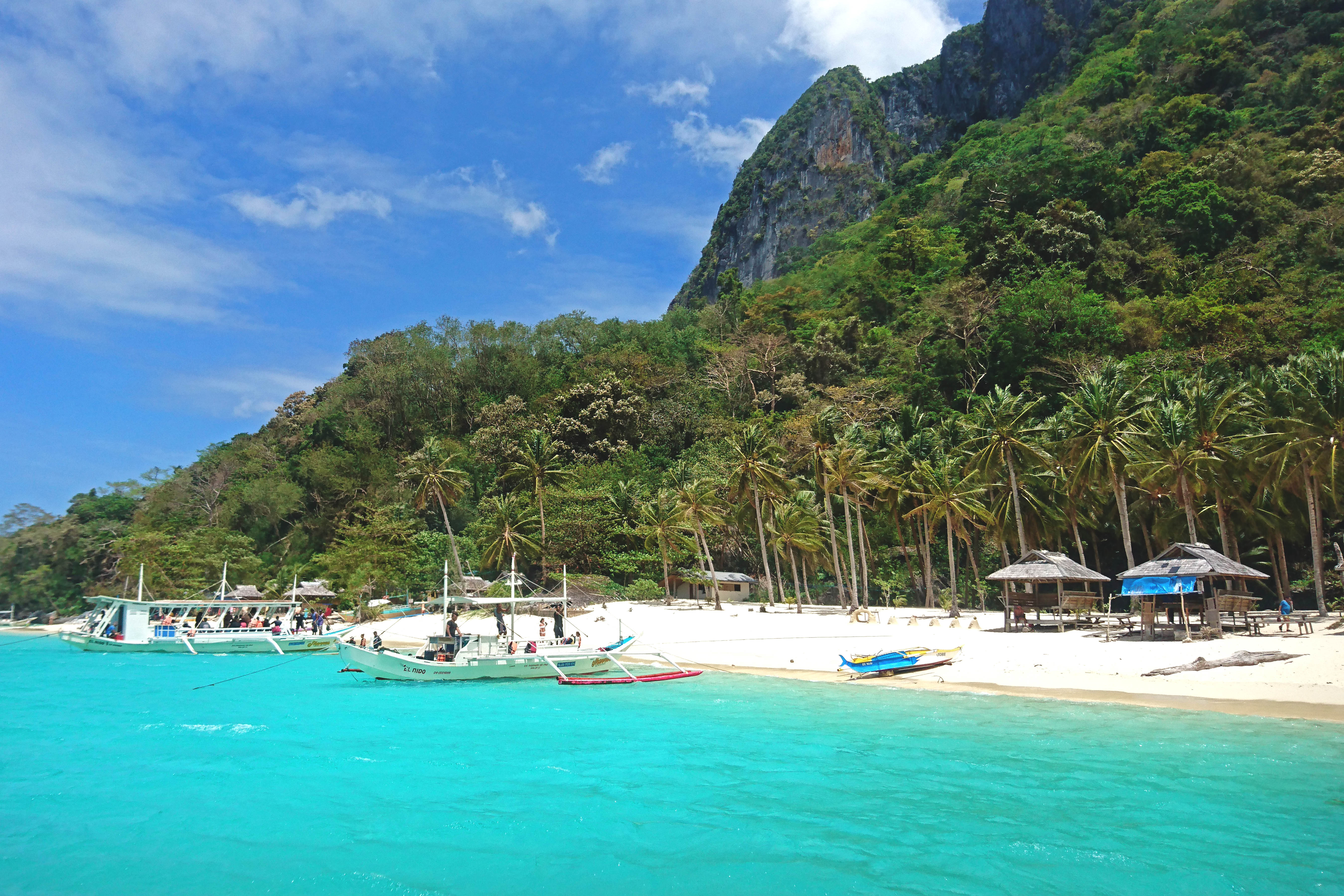 Seven Commandos Beach, Palawan