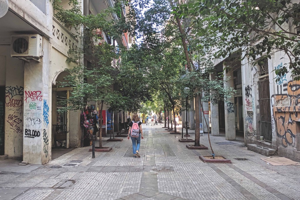 Ateena, Omonia, Mirabello City Hotel