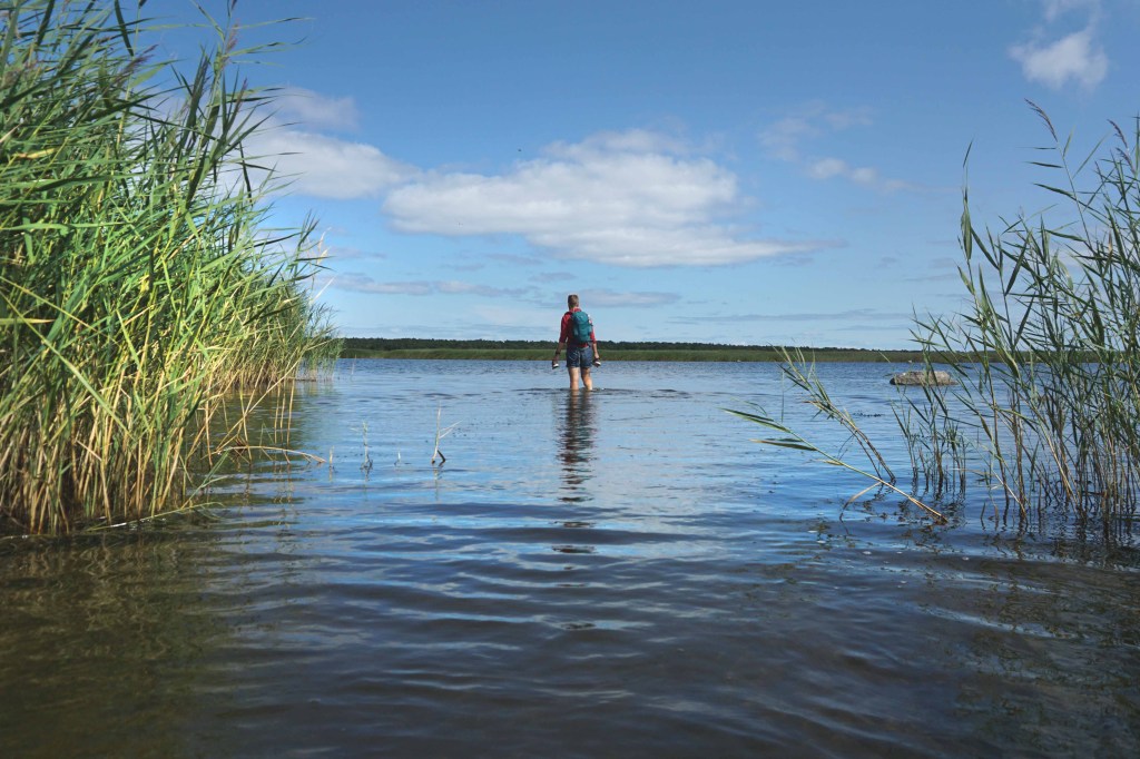 Vahase saar, Vahase silm